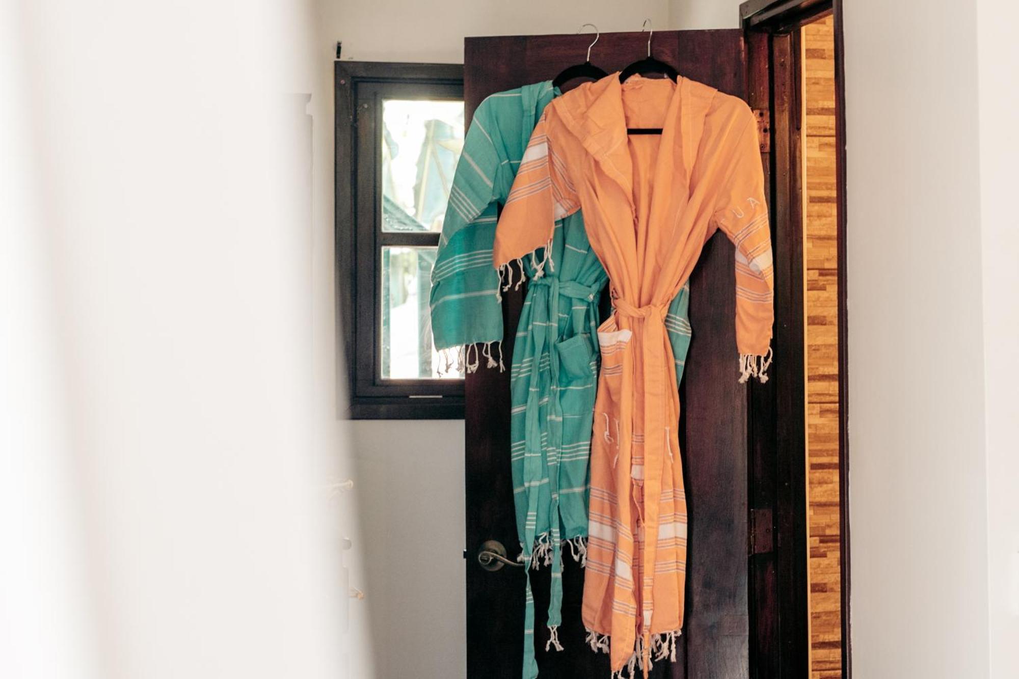 Casa De Mono Bocas Bed & Breakfast Big Creek Phòng bức ảnh